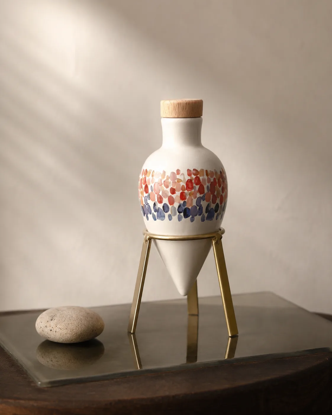 ampollina in ceramica su treppiede dottone — Girardini Bomboniere Camisano Vicentino