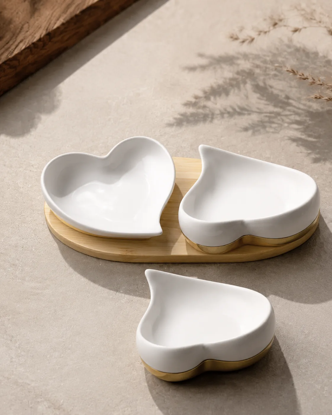 cuori ceramici con fascia dorata — Girardini Bomboniere Camisano Vicentino