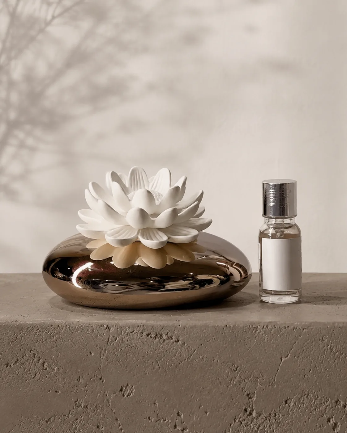 diffusore bronzo fiore davorio e ricarica — Girardini Bomboniere Camisano Vicentino