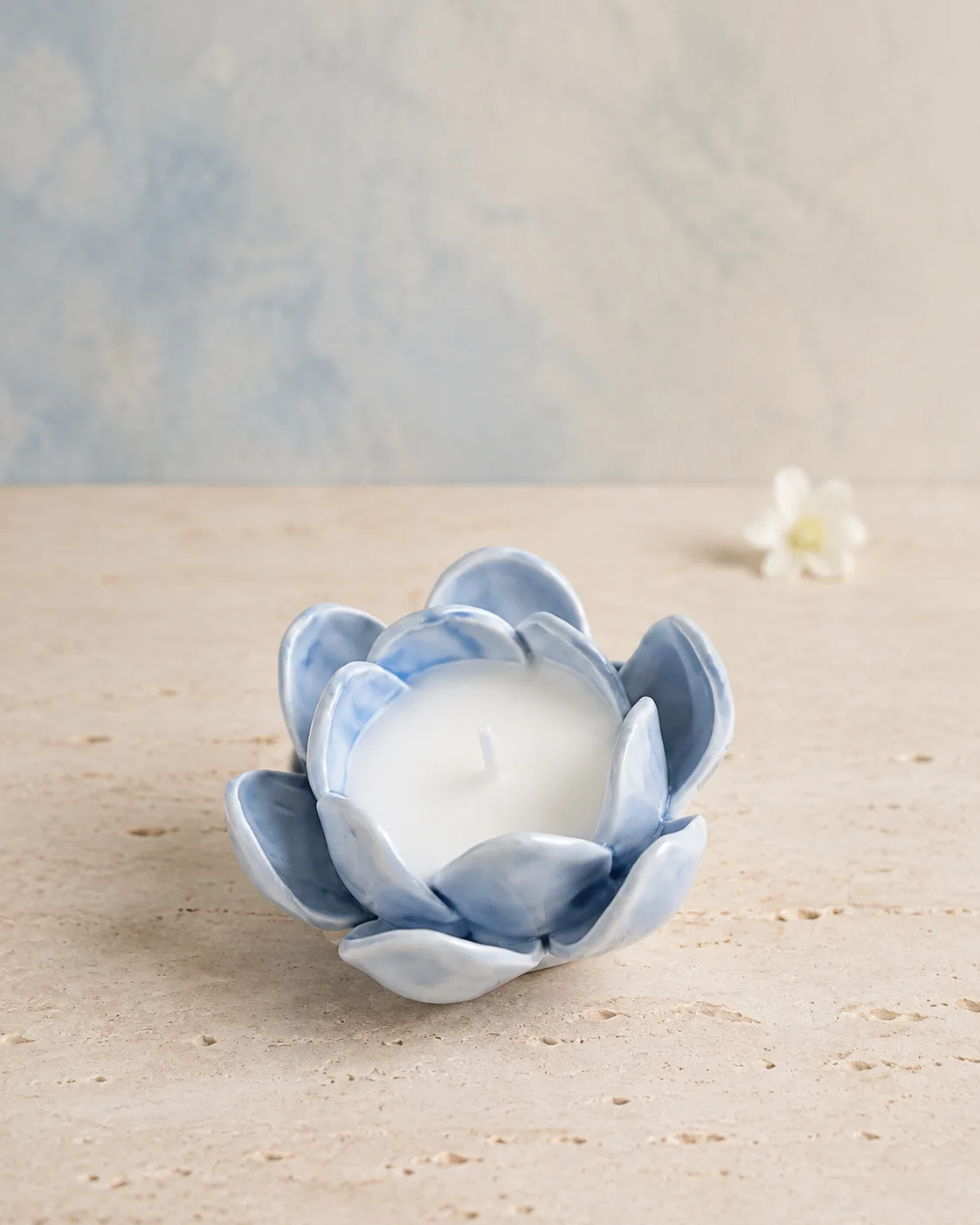 portacandela fiore azzurro in ceramica — Girardini Bomboniere Camisano Vicentino