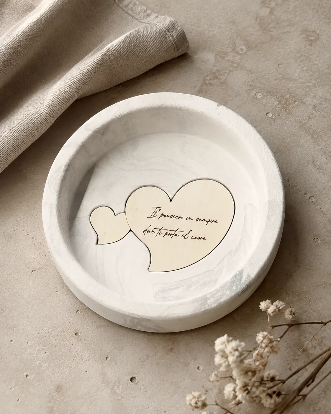 vassoio in ceramica con cuori intrecciati — Girardini Bomboniere Camisano Vicentino